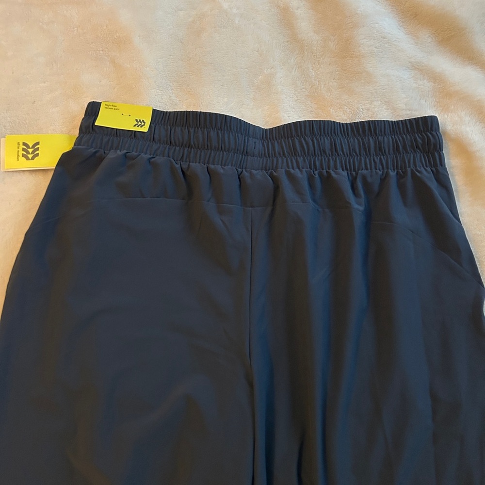 NWT All In Motion Women's Joggers - Picture 7 of 7